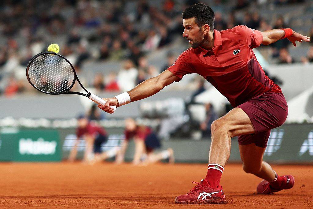 德约科维奇意外战胜美国队，出色防守引爆全场！